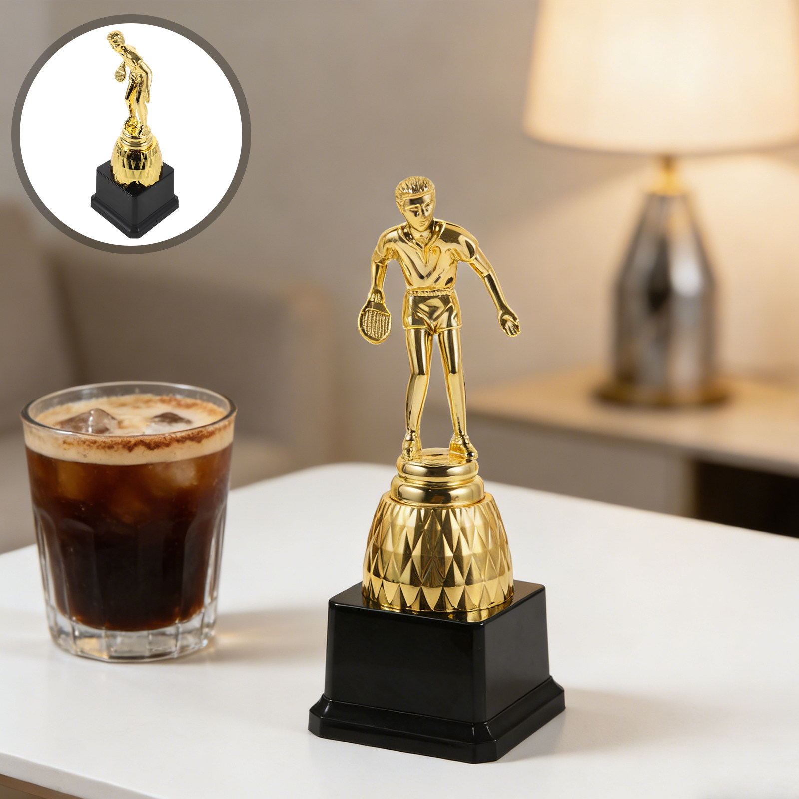 Table Tennis Championships - Trophée de récompense en plastique pour